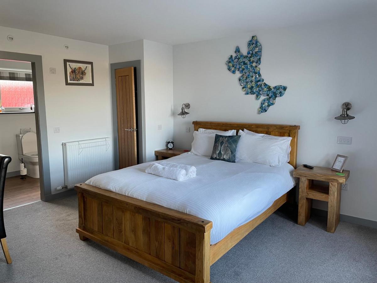 הוילה Kilmaluag The Bridge Self Catering מראה חיצוני תמונה